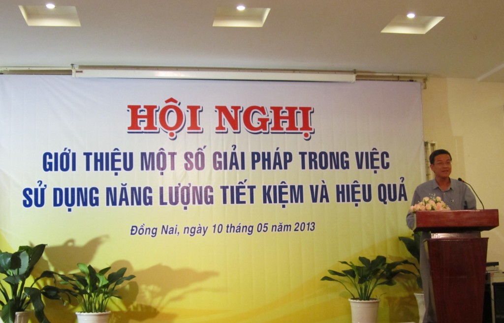 Hội nghị tiet kiem nang luong [Desktop Resolution]11.jpg